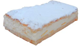 Sernik z brzoskwiniami